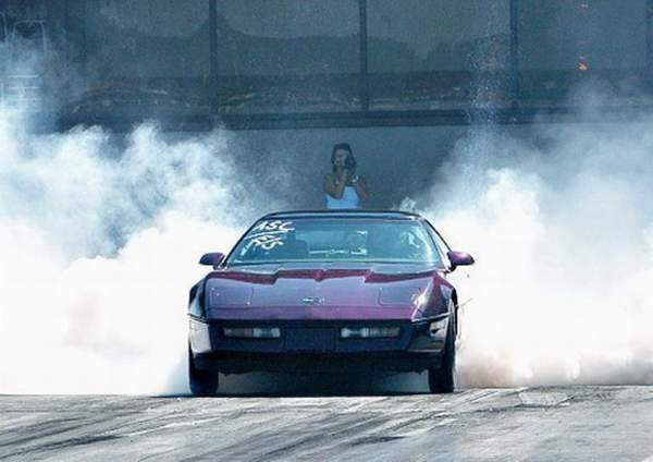 Dennis MacDonalds 1986 Super C4 Corvette