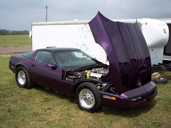 Dennis MacDonalds 1986 Super C4 Corvette